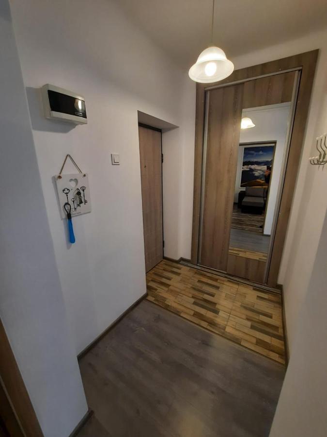 Croma Studio Petrosani Leilighet Eksteriør bilde